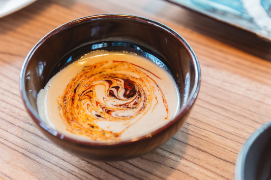 Aderezo de Tahini con Mantequilla Morena